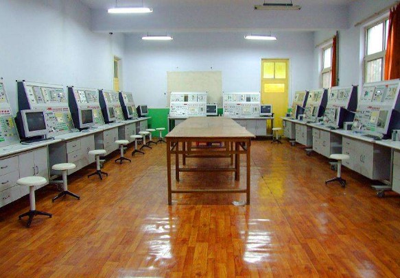 重庆工贸职业技术学院热门专业简介